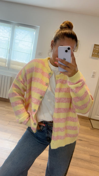 Pull/Cardigan good vibes