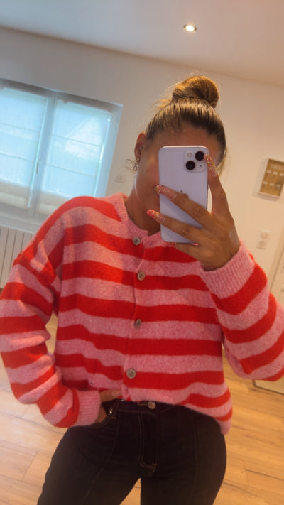 Pull/Cardigan good vibes